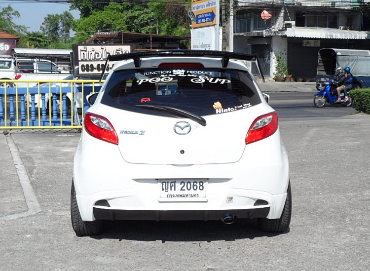 ชุดแต่ง ชุดแต่ง Mazda2 2009-2013 5ประตู สปอยเลอร์ ING+1