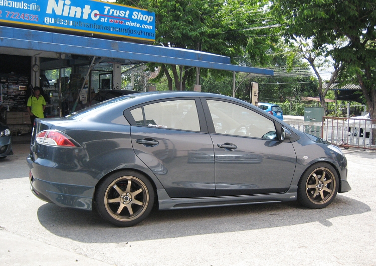 ชุดแต่ง ชุดแต่ง Mazda2 2009-2013 NTS1 V1