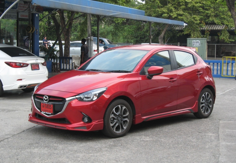 ชุดแต่ง ชุดแต่ง Mazda2 2015-2019 NTS1 V1 4และ5ประตู