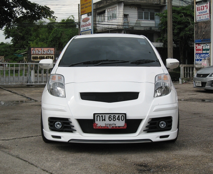 ชุดแต่ง ชุดแต่ง Yaris 2006-2013 ทรง Hyper1